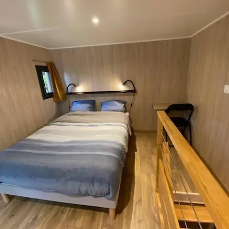 Danaya X Tiny House En Foret Sainte-Nathalene