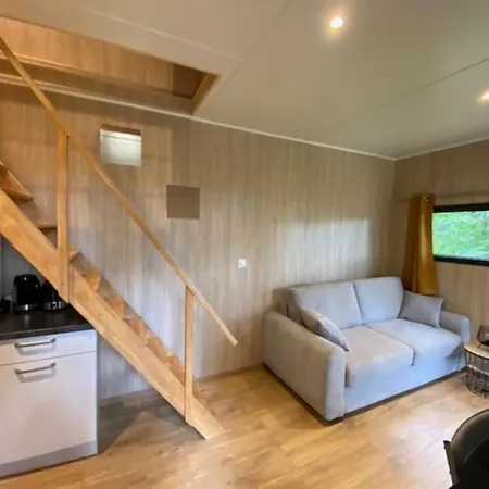 Danaya X Tiny House En Foret Sainte-Nathalène